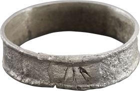 VIKING WEDDING RING, SIZE 4 ½