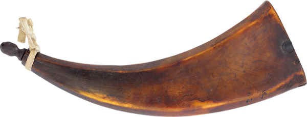 AMERICAN OR EUROPEAN FLATTENED HORN POWDER HORN, C.1650-1700 – Fagan Arms