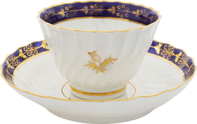 SECOND PERIOD WORCESTER TEA CUP AND SAUCER 1792-3